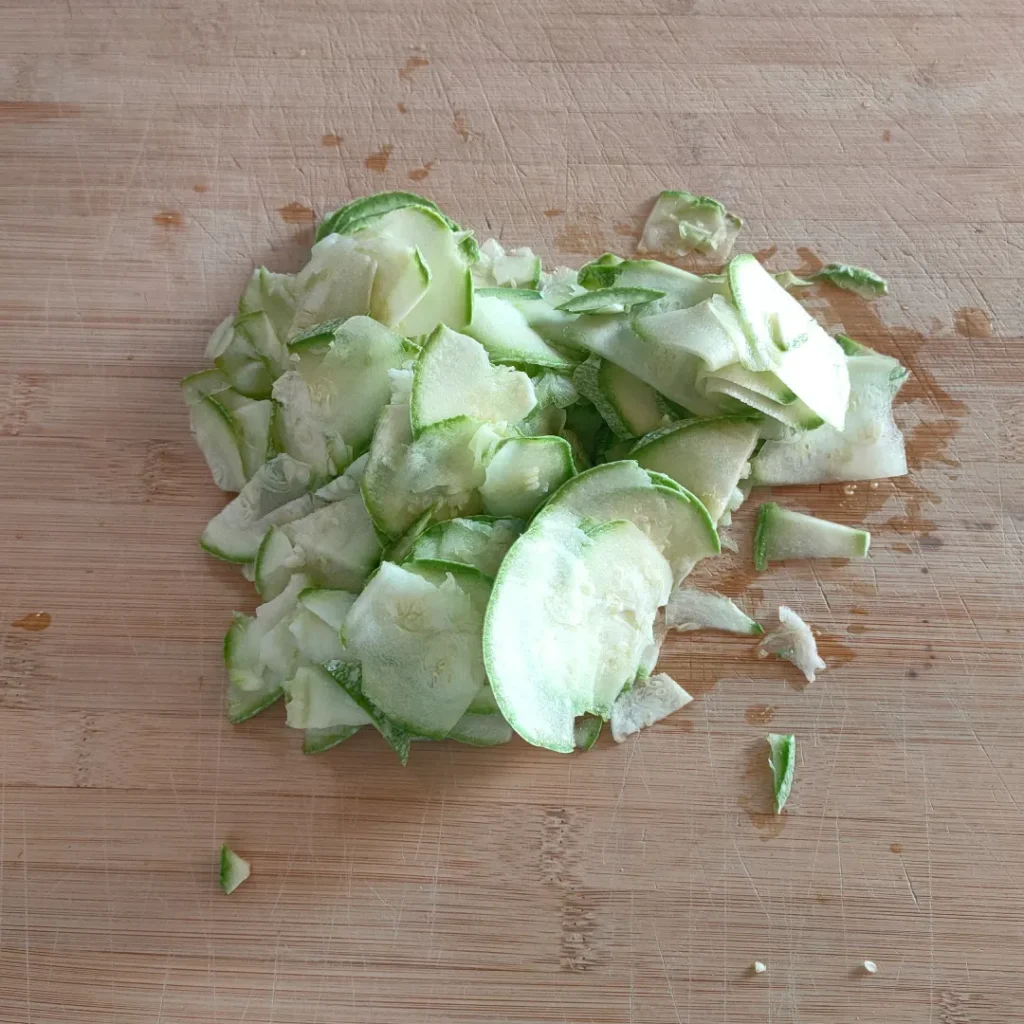 Zucchini and Lemon Low FODMAP Pasta Recipe - Step 2