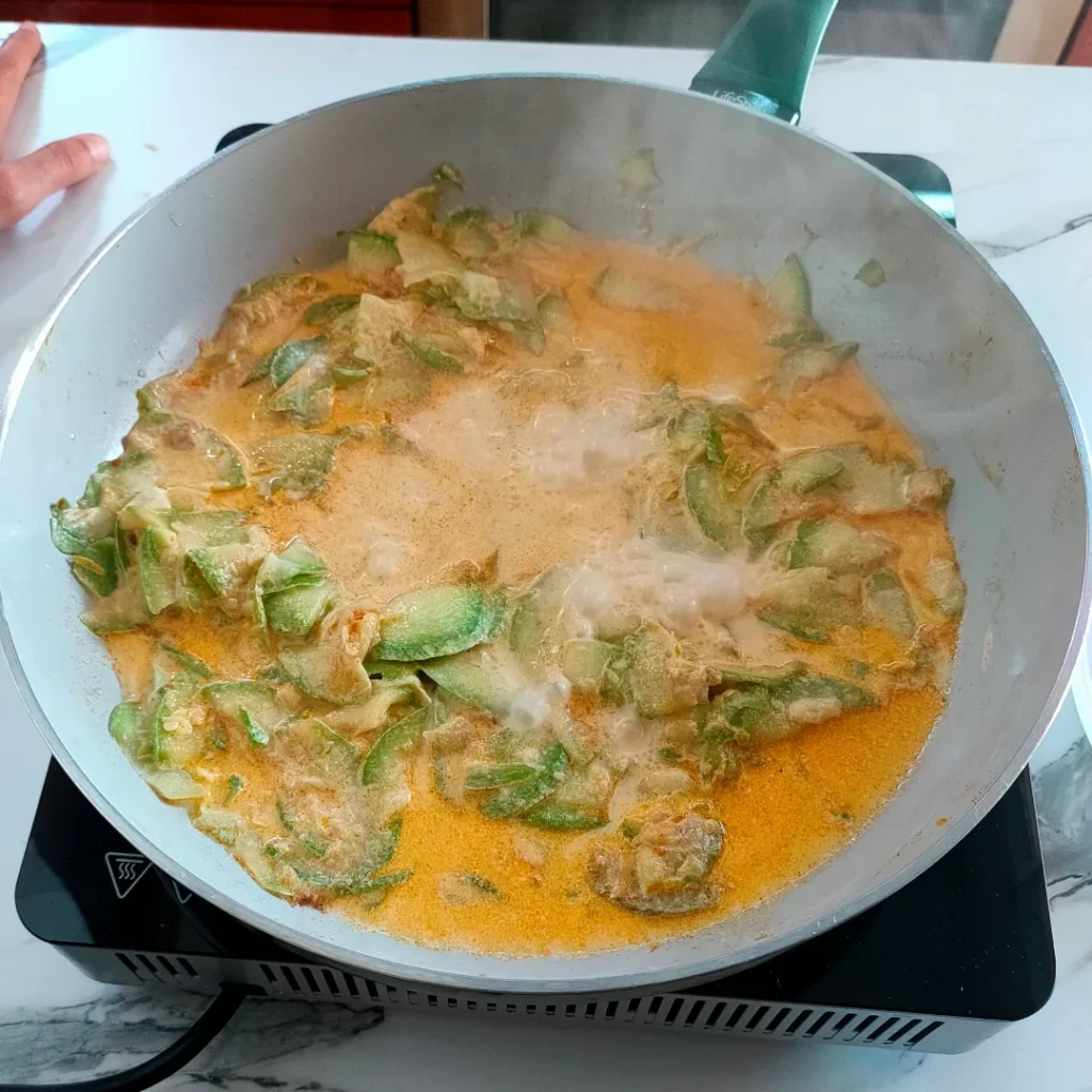 Zucchini and Lemon Low FODMAP Pasta Recipe - Step 7
